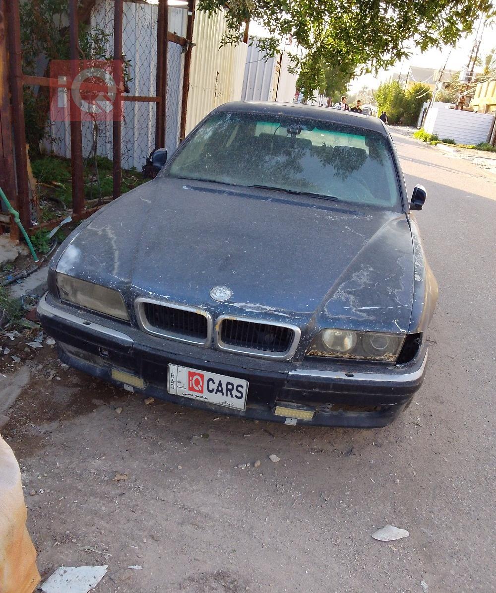 بي ام دبليو الفئة 7